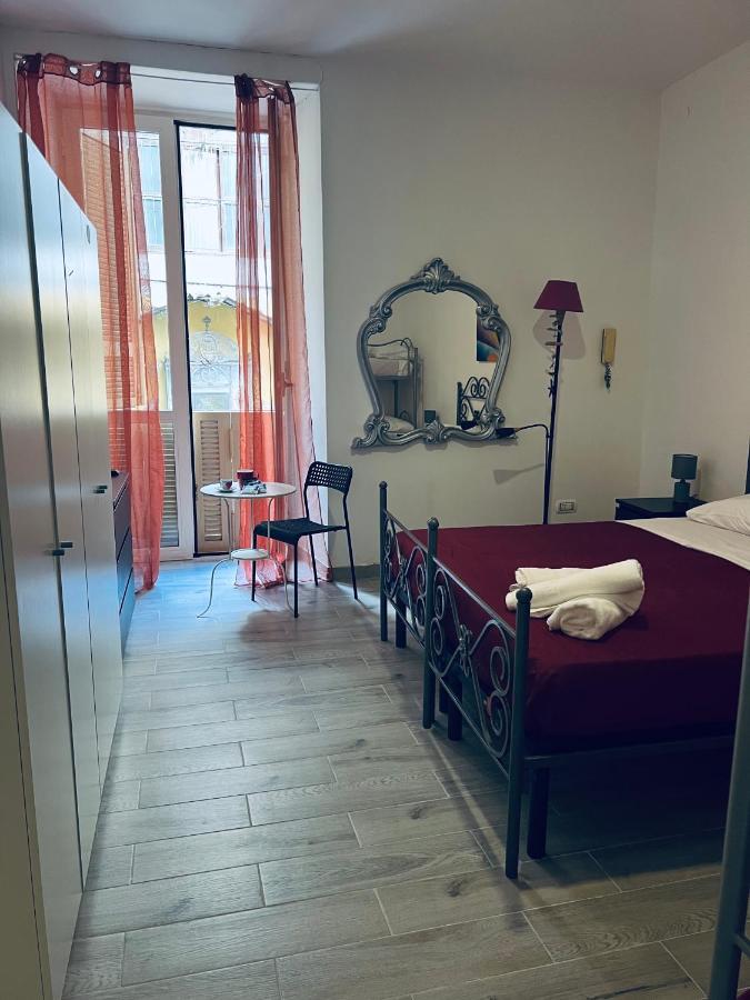 Home San Gennaro 5 Napoli Esterno foto